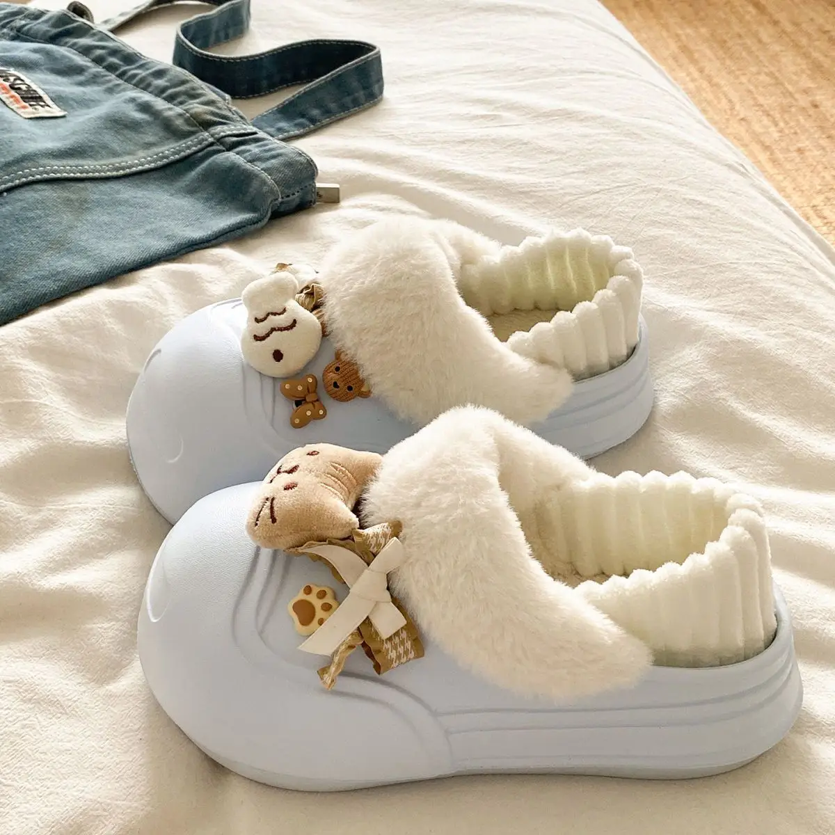 Women's Pink Furry Heel Slippers for Winter Outings - Image 39