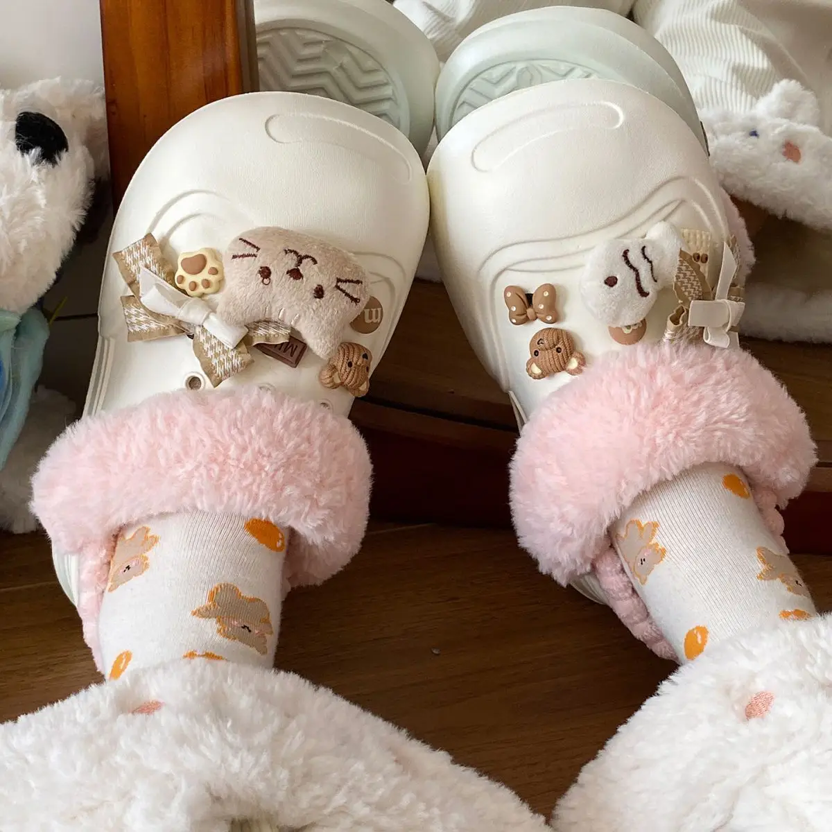 Women's Pink Furry Heel Slippers for Winter Outings — feature 31