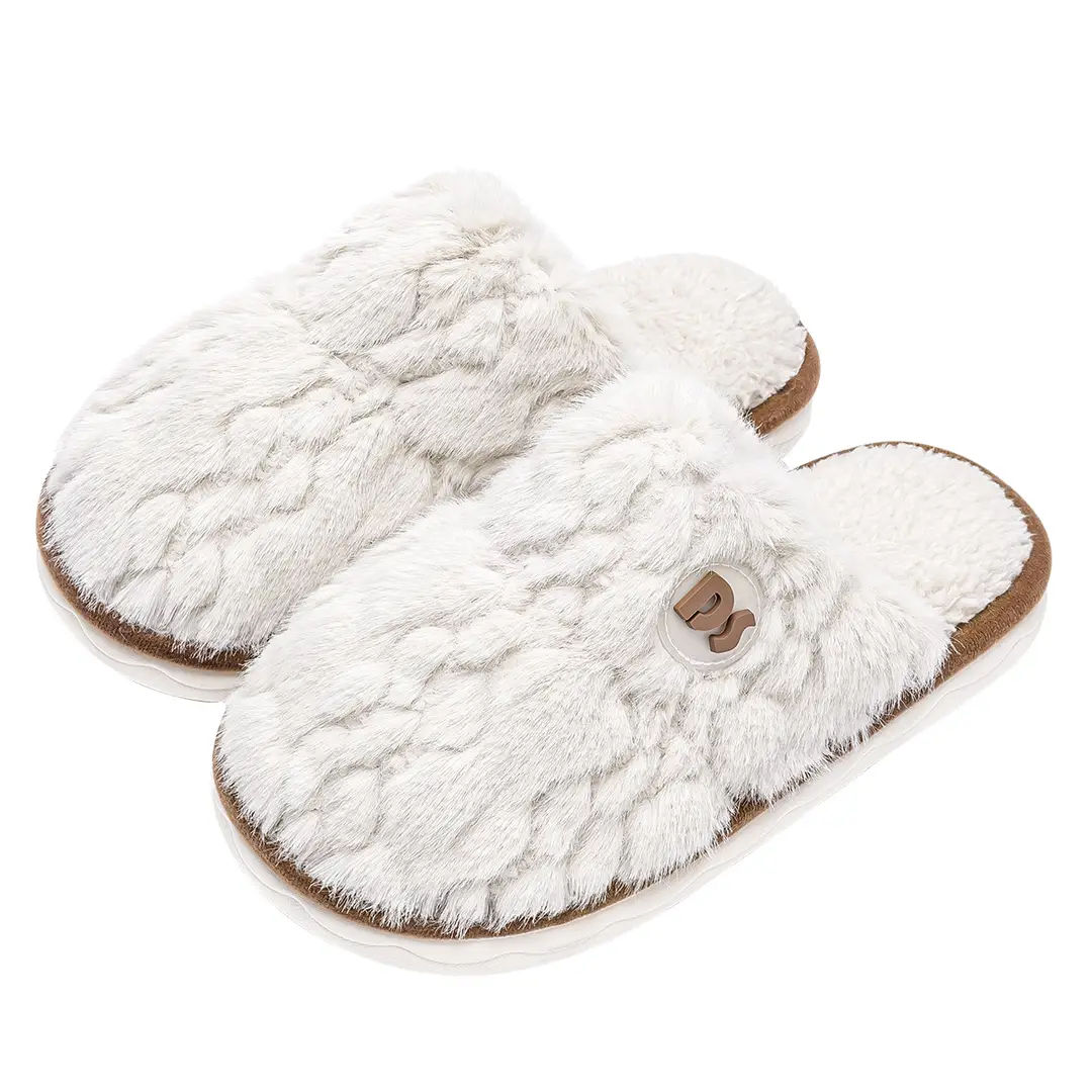 Cute Cotton Slippers for Women, New Winter Style, Indoor Home Warm Plush Slippers, Cartoon Couple Style, Non-Slip and Comfortable