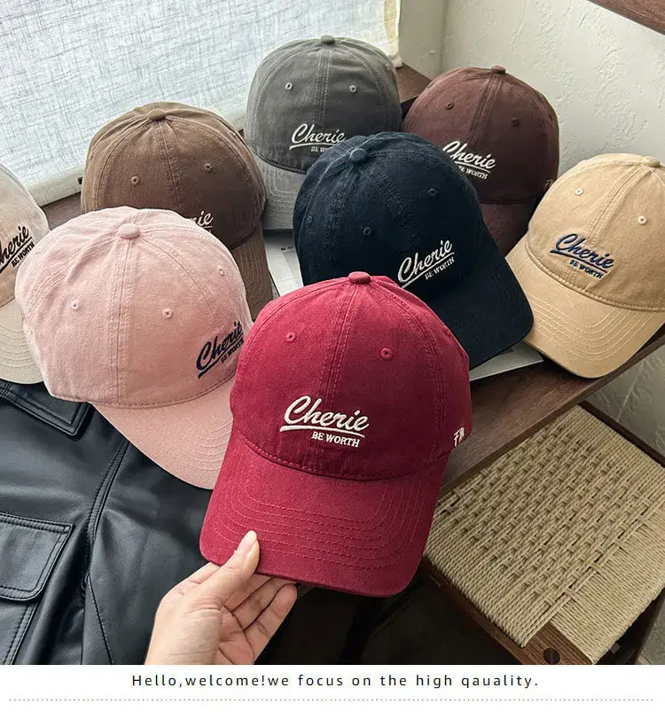 Men Women Red American Retro Baseball Cap 2025 — feature 1