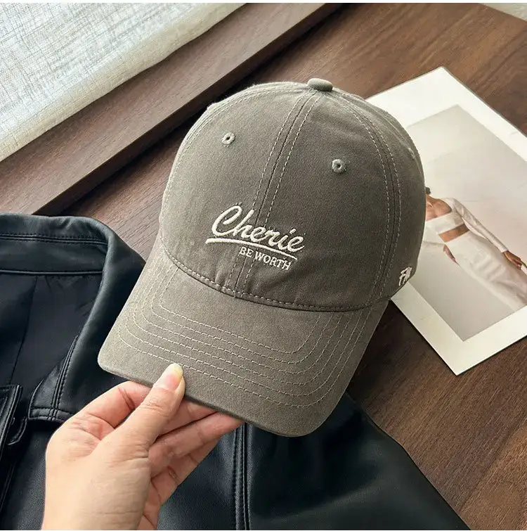 Men Women Red American Retro Baseball Cap 2025 — feature 14