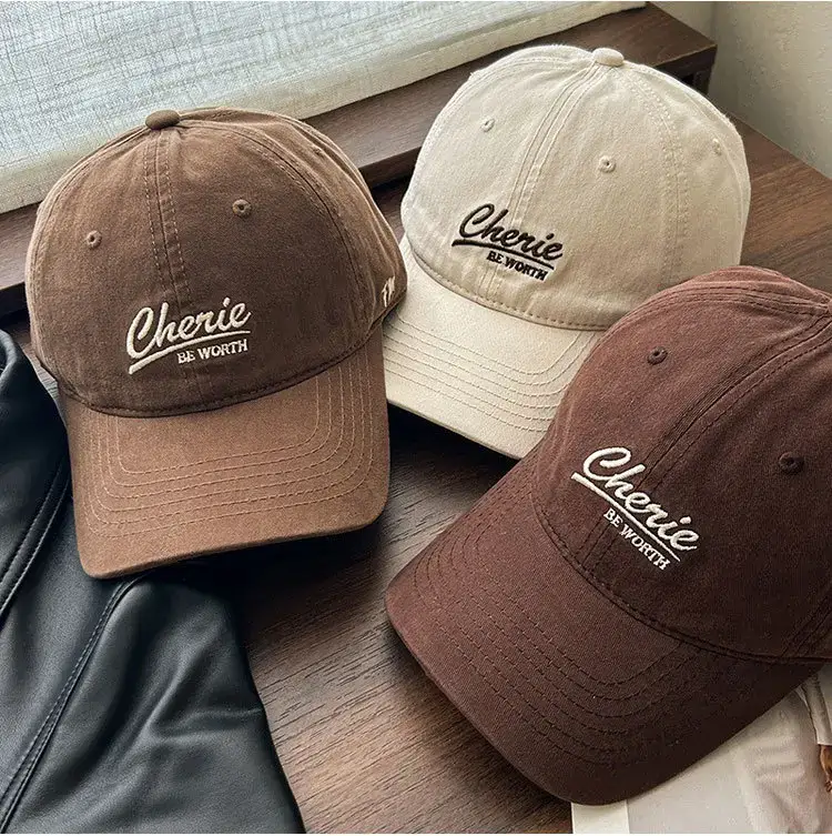 Men Women Red American Retro Baseball Cap 2025 — feature 8