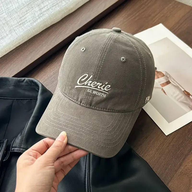 Men Women Red American Retro Baseball Cap 2025
