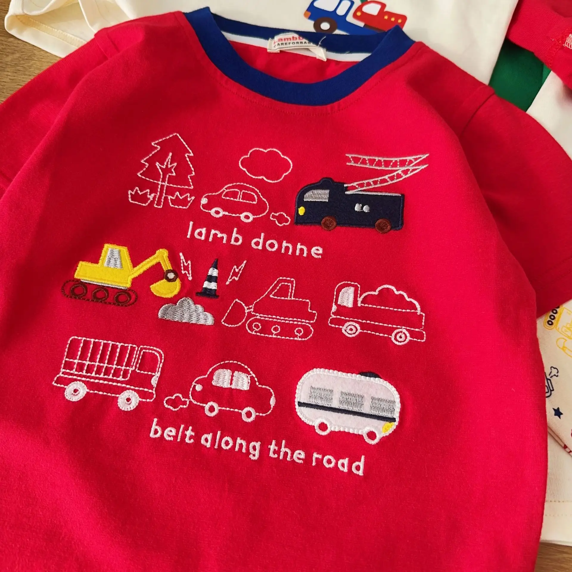 Kids Long Sleeve T-Shirt 2026 Spring Boys Cream Car Print — feature 16