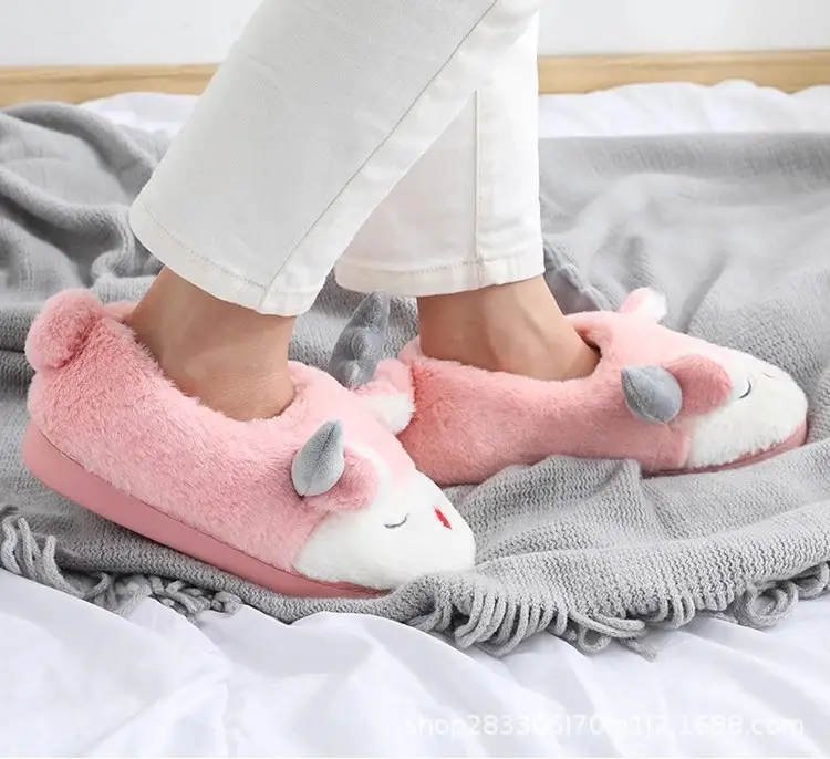 Clearance Autumn and Winter Deer Cotton Slippers for Women, Winter Indoor Couple Slippers, Postpartum Home Slippers for Men and Women — feature 3