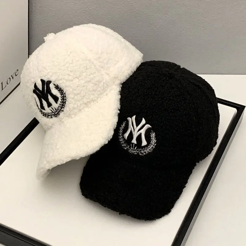 Men's White NY Logo Wool Cap with Hard Brim - Image 8