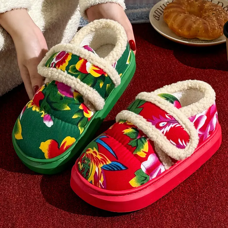 Northeastern Large Flower Cotton Shoes for Women, Winter Outer Wear, Thick-Soled Non-Slip Home Plush Warm Bag and Cotton Slippers for Women Wholesale - Image 2