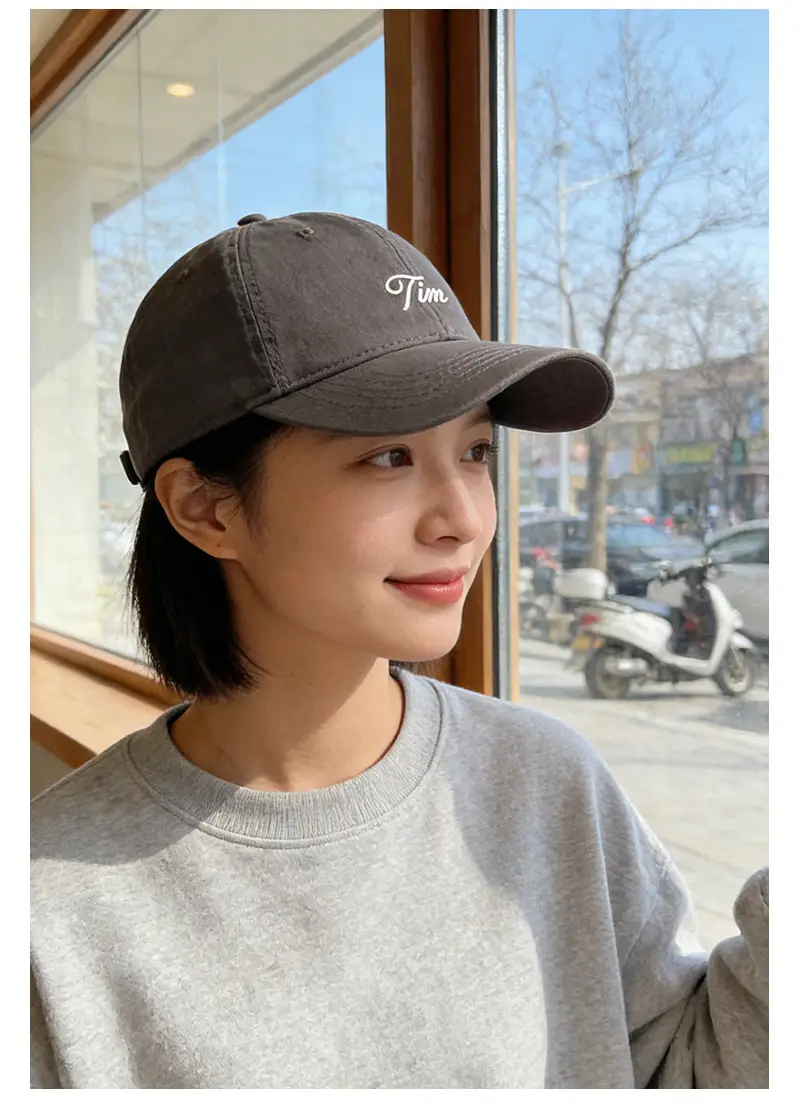 Unisex Letter Embroidered Baseball Cap Grey Autumn Winter — feature 8