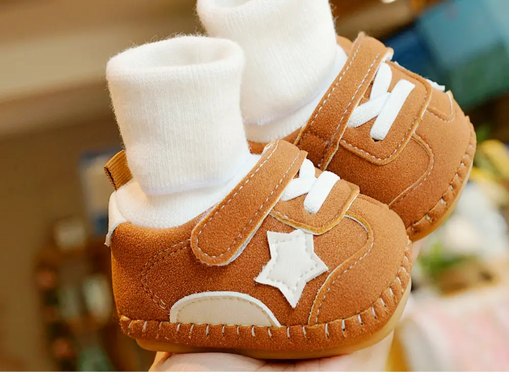 Baby Shoes Black Star Fleece Lined Winter Toddler 0-1Y — feature 4