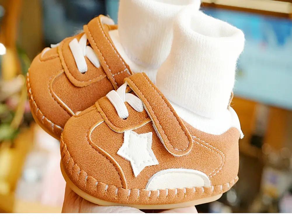 Baby Shoes Black Star Fleece Lined Winter Toddler 0-1Y — feature 5