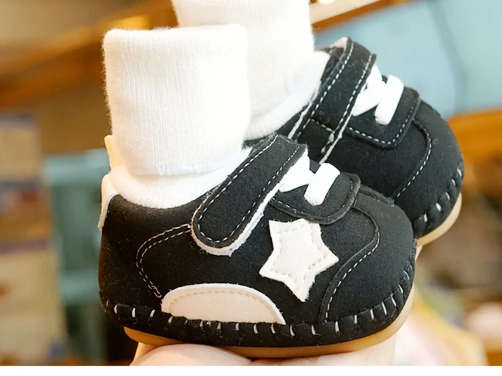 Baby Shoes Black Star Fleece Lined Winter Toddler 0-1Y — feature 8
