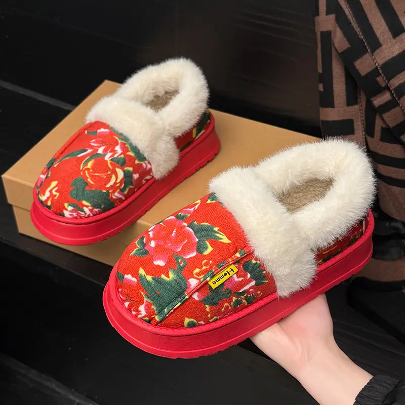 Northeastern Large Floral Cotton Slippers for Women, Winter Home and Outdoor Wear, Soft Thick-Soled Cotton Slippers, Non-Slip, Warm, Couple's Red Cotton Shoes - Image 4
