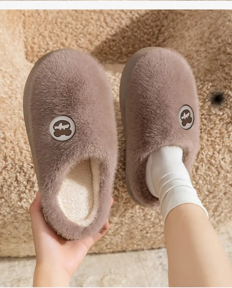 Cotton Slippers with a Stepping-On-Clouds Feel for Men and Women, Suitable for Autumn and Winter, Can Be Worn Indoors or Outdoors, Non-Slip, Thick-Soled, Warm, and Plush Cotton Shoes — feature 19