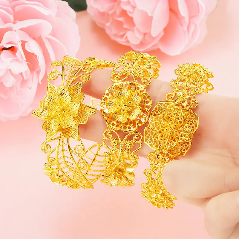 Brass Gold-Plated Rose Flower Bracelet Vietnamese Gold-Plated Imitation Gold Hollow Filigree Ethnic Style Hand Jewelry for Women Wholesale