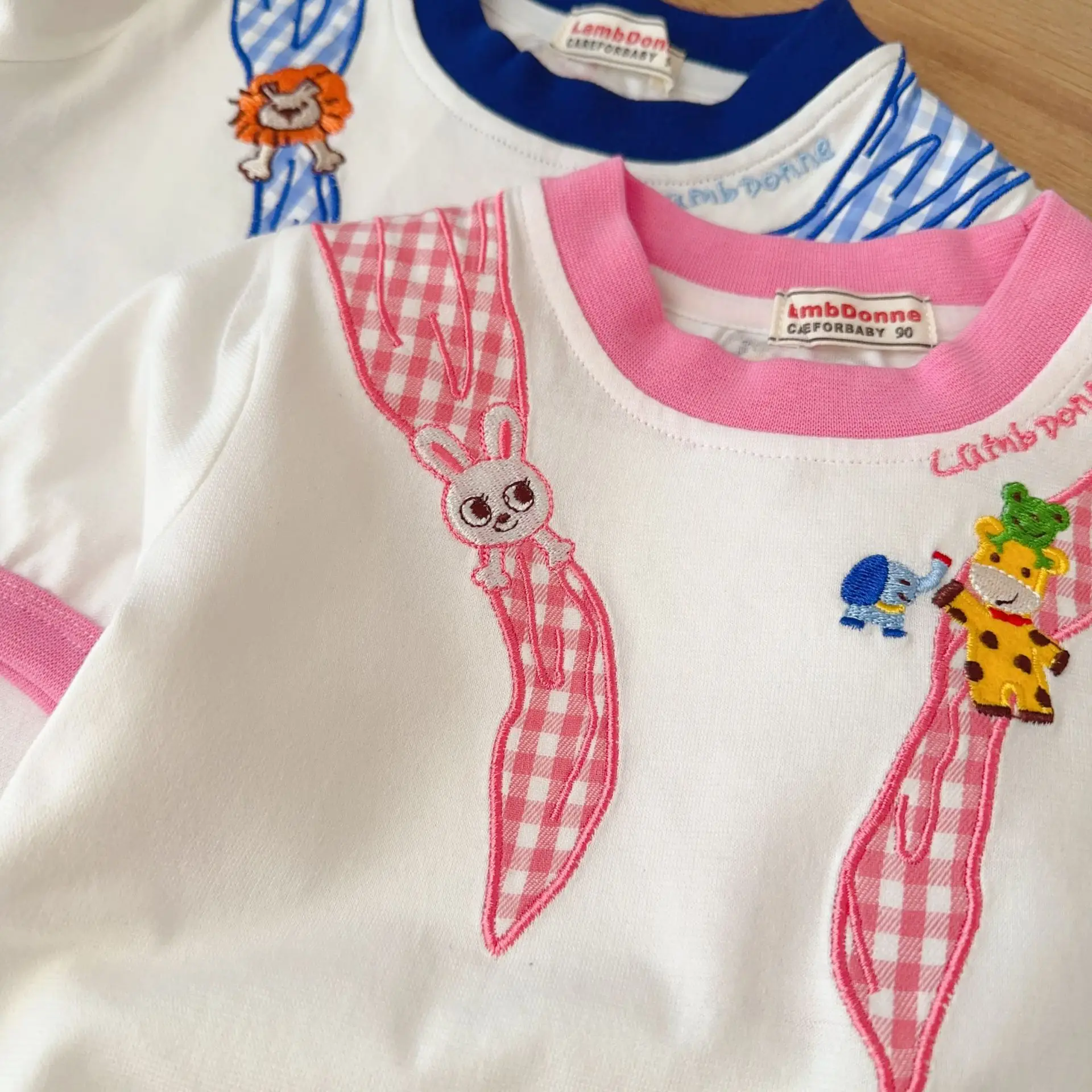 Boys' Cartoon Embroidered T-Shirt White Pink — feature 17