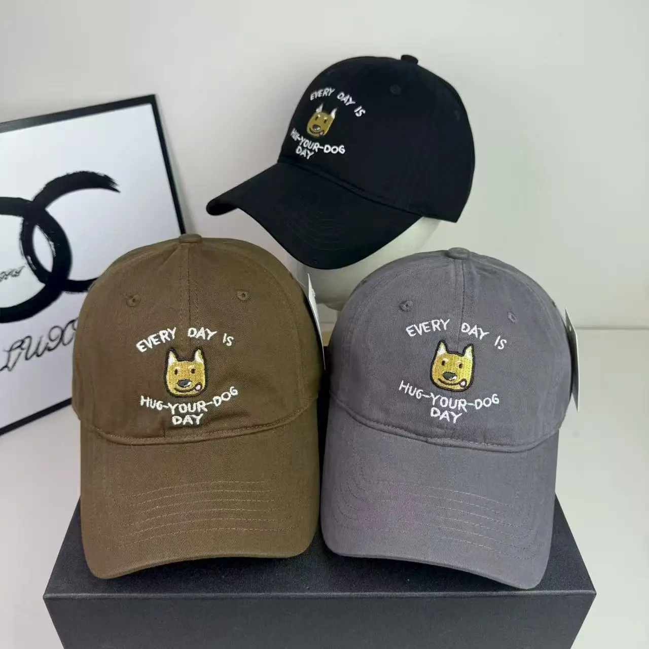 Blue Pet Dog Letter Cap with Sunshade & Duck Design — feature 2