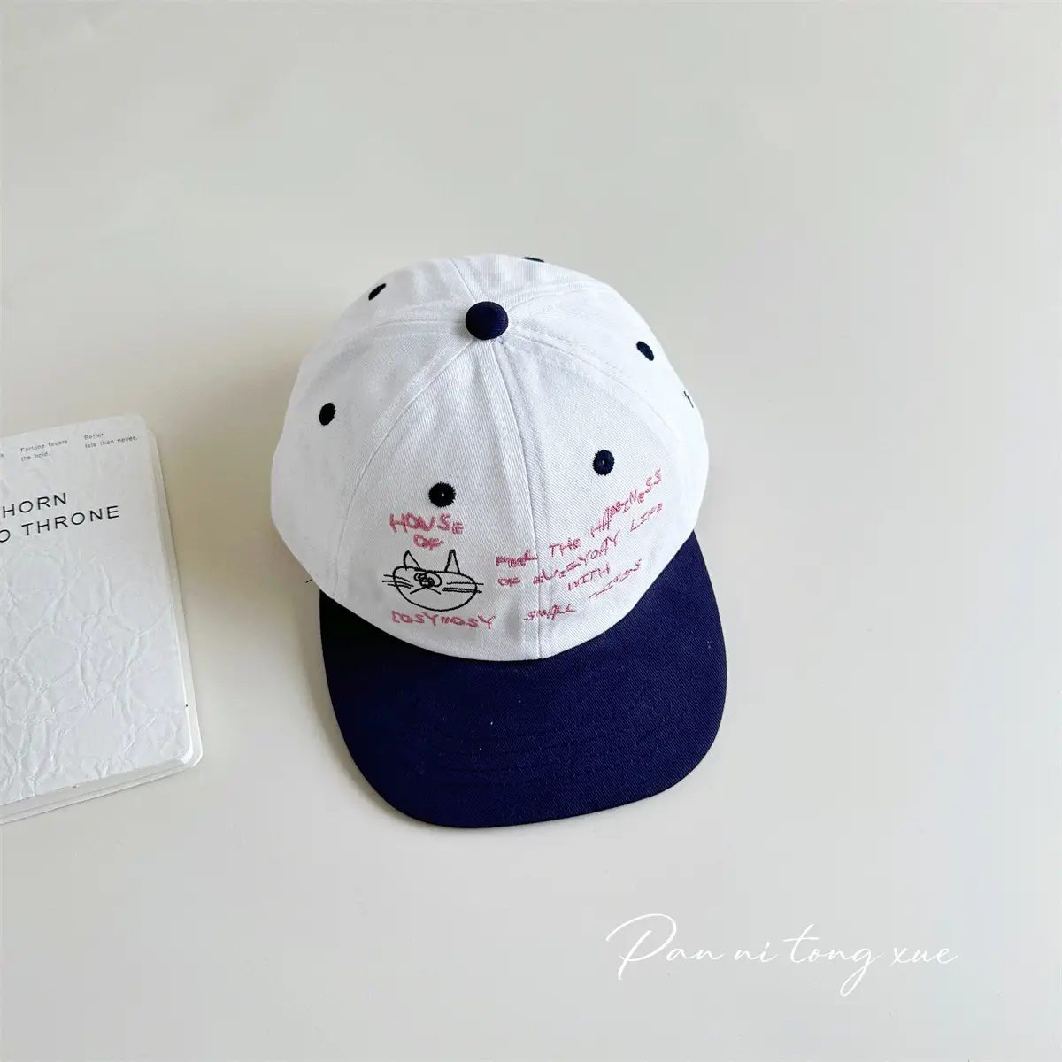 Cat Letter Embroidered Baseball Cap White Blue — feature 7