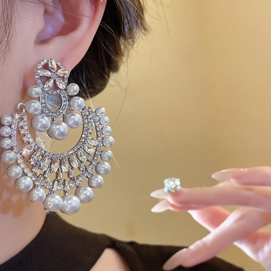Silver Needle Inlaid with Diamonds and Pearl Flower Pendant Earrings, European and American Retro New Fashion Earrings, Light Luxury and High-End Earrings for Women — feature 6