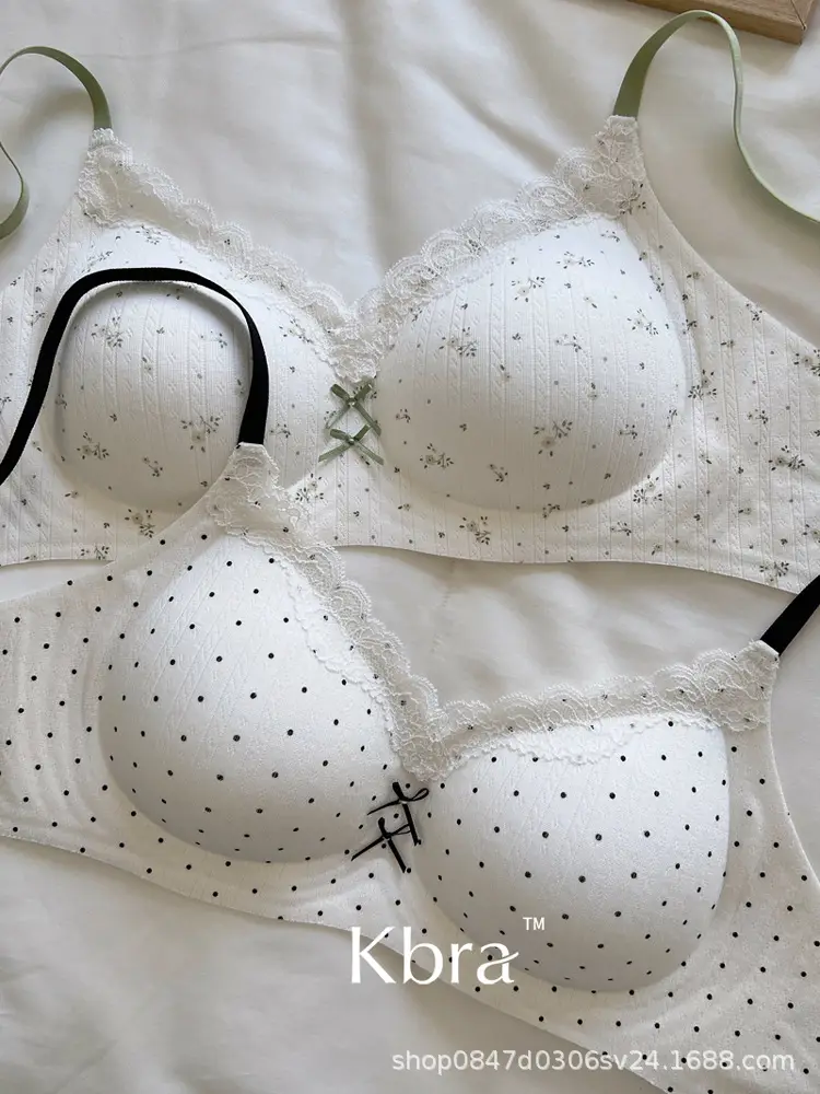 Lace Contrasting Floral Underwear for Women with Small Breasts, Push-Up and Side Breast Reduction, Seamless and Wire-Free Bra — feature 2