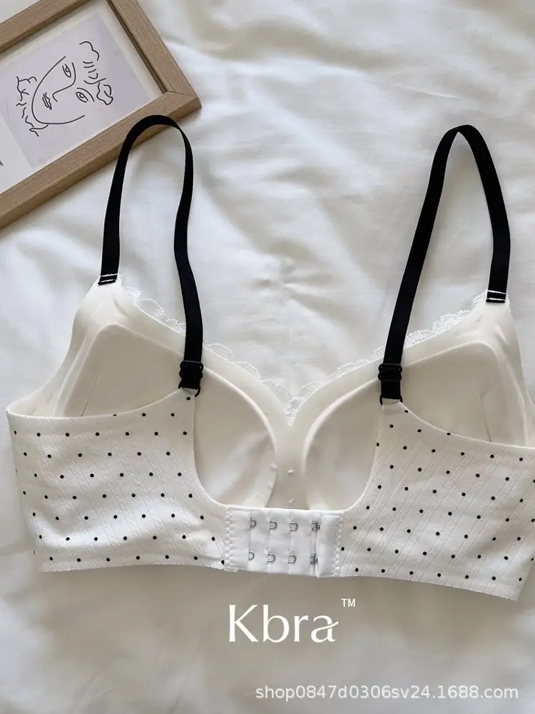 Lace Contrasting Floral Underwear for Women with Small Breasts, Push-Up and Side Breast Reduction, Seamless and Wire-Free Bra — feature 8