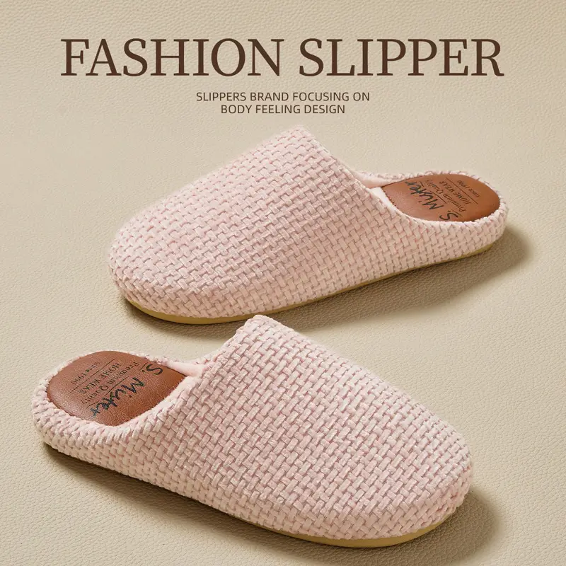 Cotton Slippers for Men in Winter 2025 New Indoor Home Warm Fleece-Lined Anti-Slip Anti-Odor Thick-Soled Classy Cotton Shoes for Women - Image 4