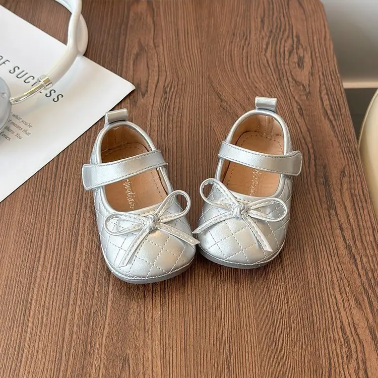 Little Baby Princess Shoes Spring and Autum Soft-Soled Baby Shoes for Girls Toddler Shoes 1 to 3 Years Old Soft Leather Girls' Shoes Flats