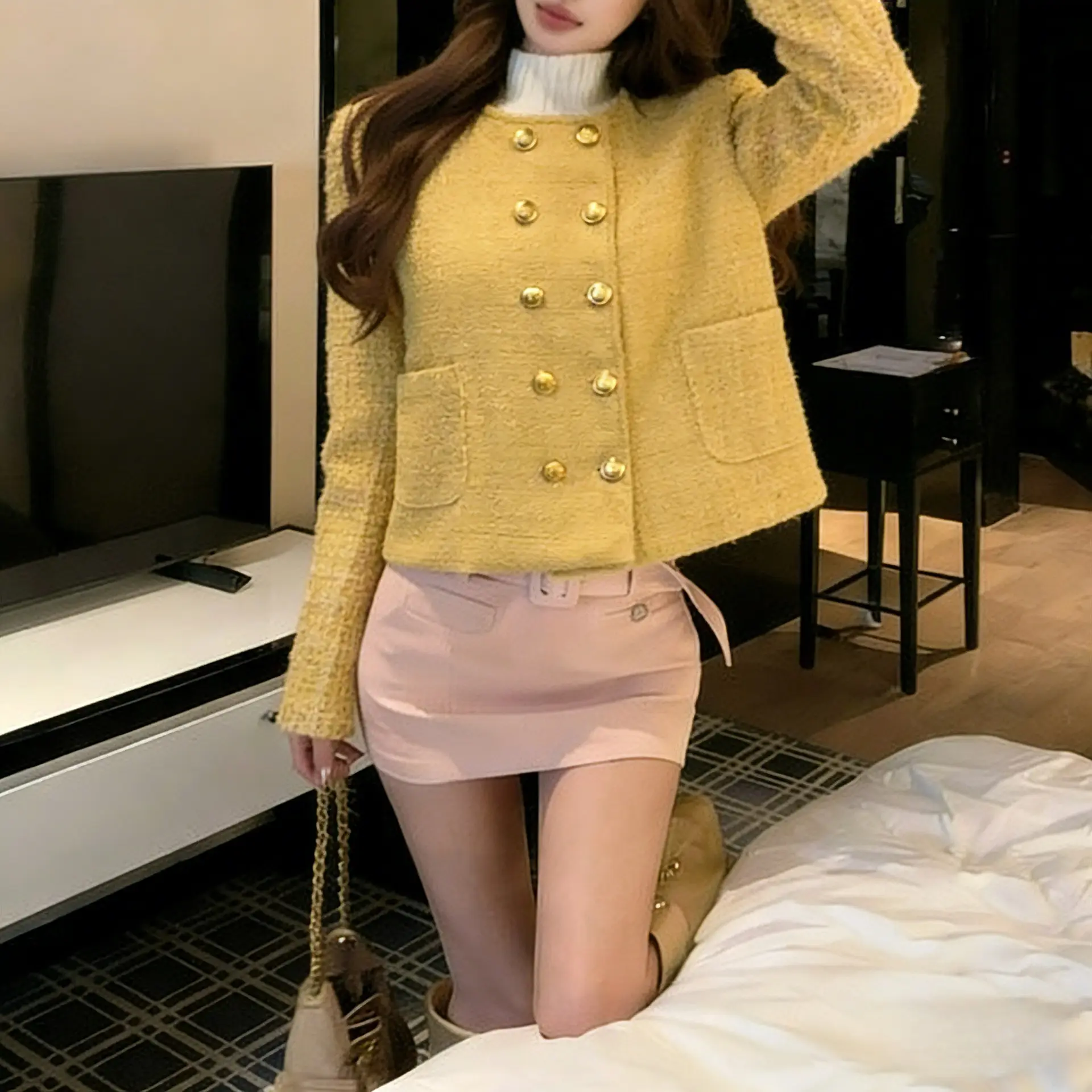 Autumn and Winter New French Short Chic Little Fragrance Jacket for Women, Spring and Autumn Style New Blazer Top — feature 3