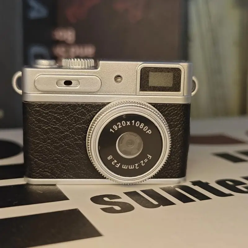 1080P High-Definition Digital Camera Retro Mini Student Camera Capable of Taking Photos, Recording Audio, and Video Recording — feature 20
