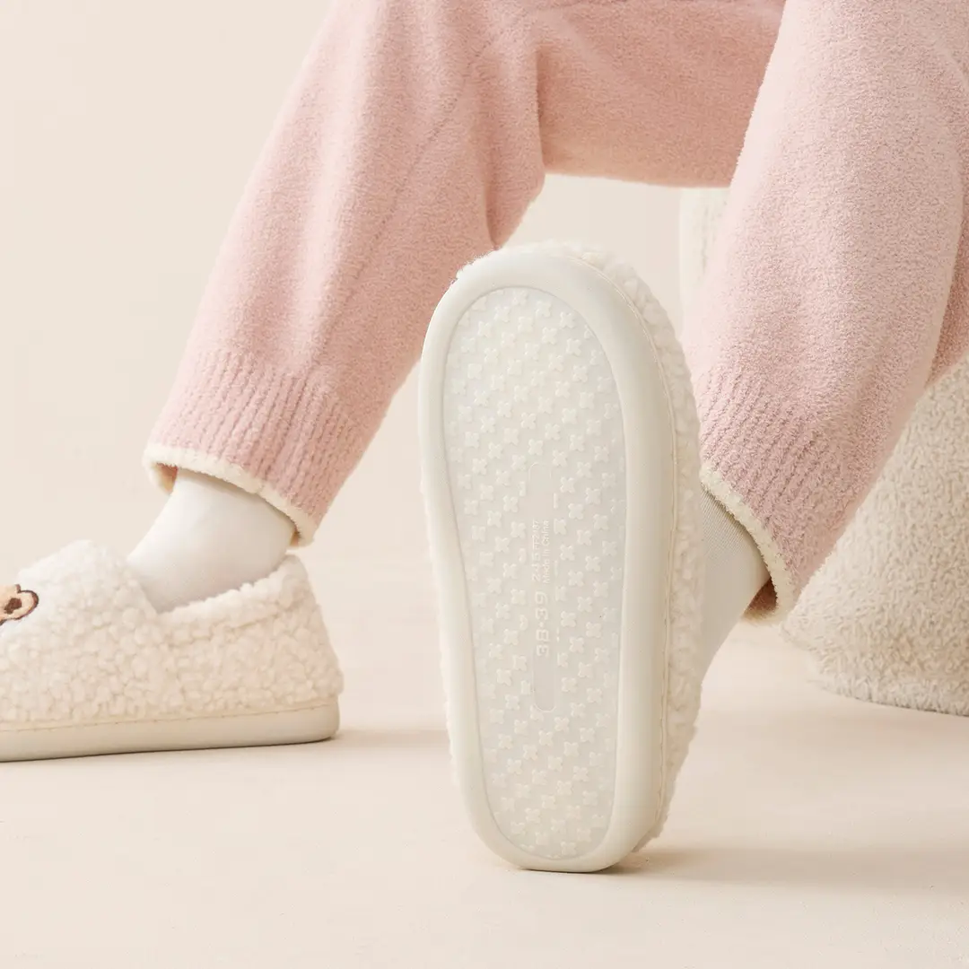 Cotton Slippers with Heel Cover for Men, Winter 2026 New Model, Indoor Home Use, Cute, Antibacterial, Warm, Fleece-Lined Cotton Shoes for Women, Suitable for Outdoor Wear - Image 7