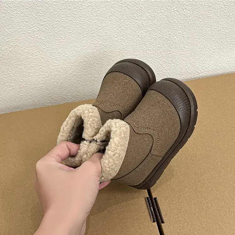 Winter Fleece Baby Boots for Girls Brown — feature 2