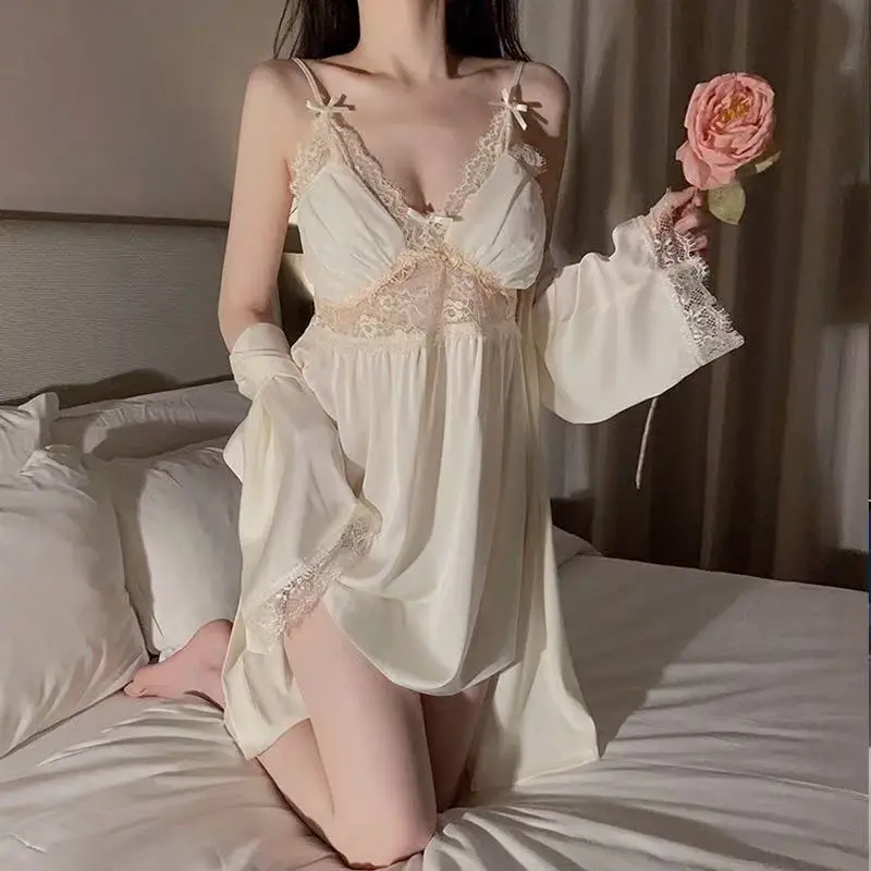 Women's Summer Silk Sexy Nightgown with Lace, High-End Feel, Camisole with Chest Pads, Sexy Nightdress, Thin Style, Spring and Summer Loungewear