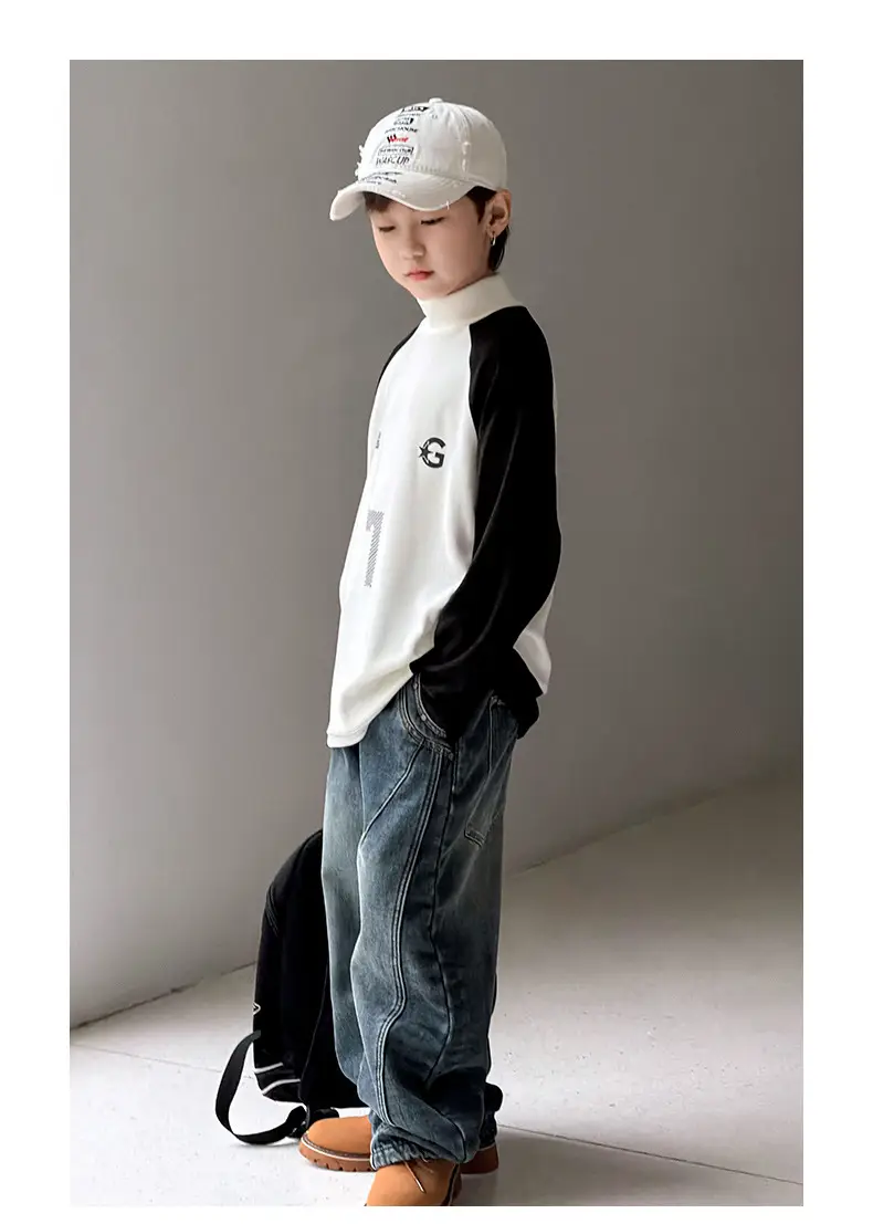 Boys Fleece Lined Base Layer Shirt White Black 7 — feature 11