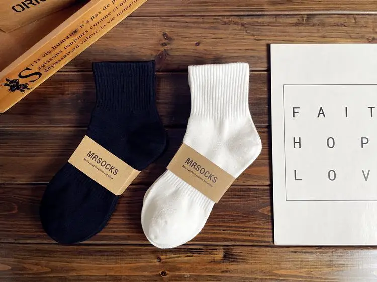 Xinjiang Cotton Socks for Men and Women, Sports Socks, Combed Pure Cotton, Black and White Solid Color, Autumn and Winter, All-Season, Student Couple Anti-Odor Short Socks — feature 14