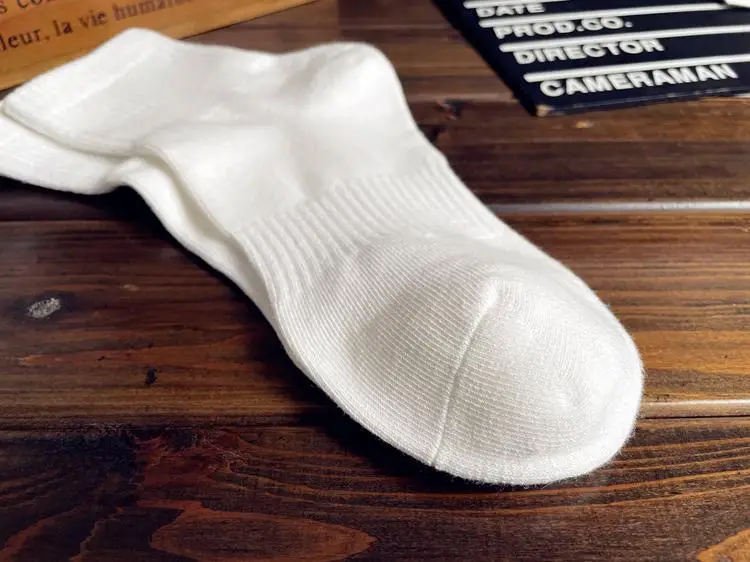 Xinjiang Cotton Socks for Men and Women, Sports Socks, Combed Pure Cotton, Black and White Solid Color, Autumn and Winter, All-Season, Student Couple Anti-Odor Short Socks — feature 16