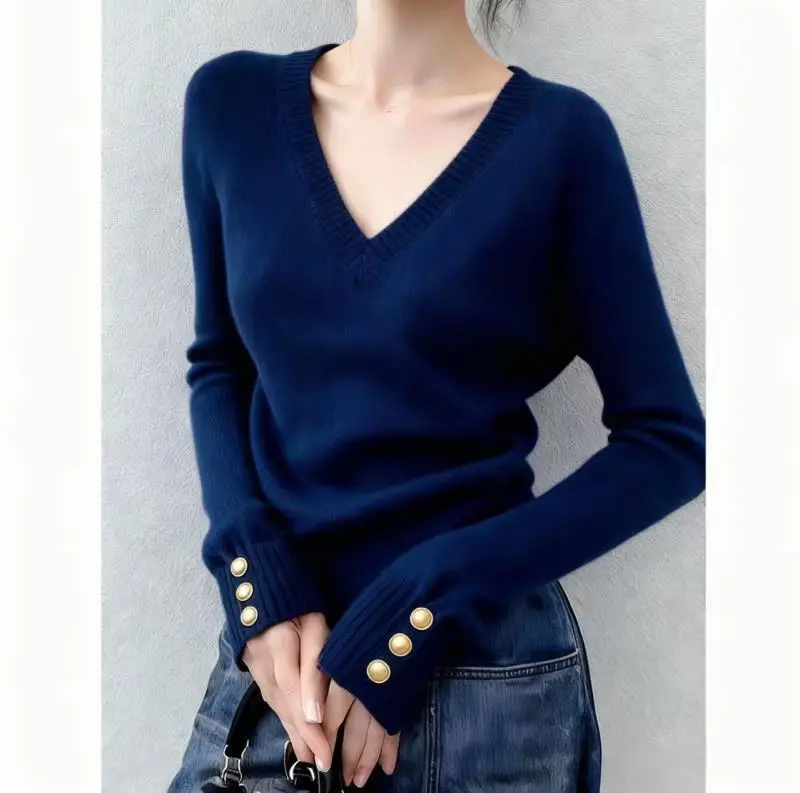 2026 Autumn/Winter Hong Kong Style Soft Knit Sweater Versatile V-Neck Slimming Women's Long Sleeve Sweater Cross-Border Wholesale — feature 4