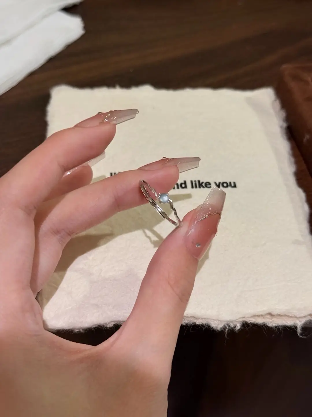 Versatile and Cool-Looking Ultra-Thin Blue Aquamarine Ring for Women, Exquisite and High-End Ring with Niche and Unique Design for the Index Finger — feature 2