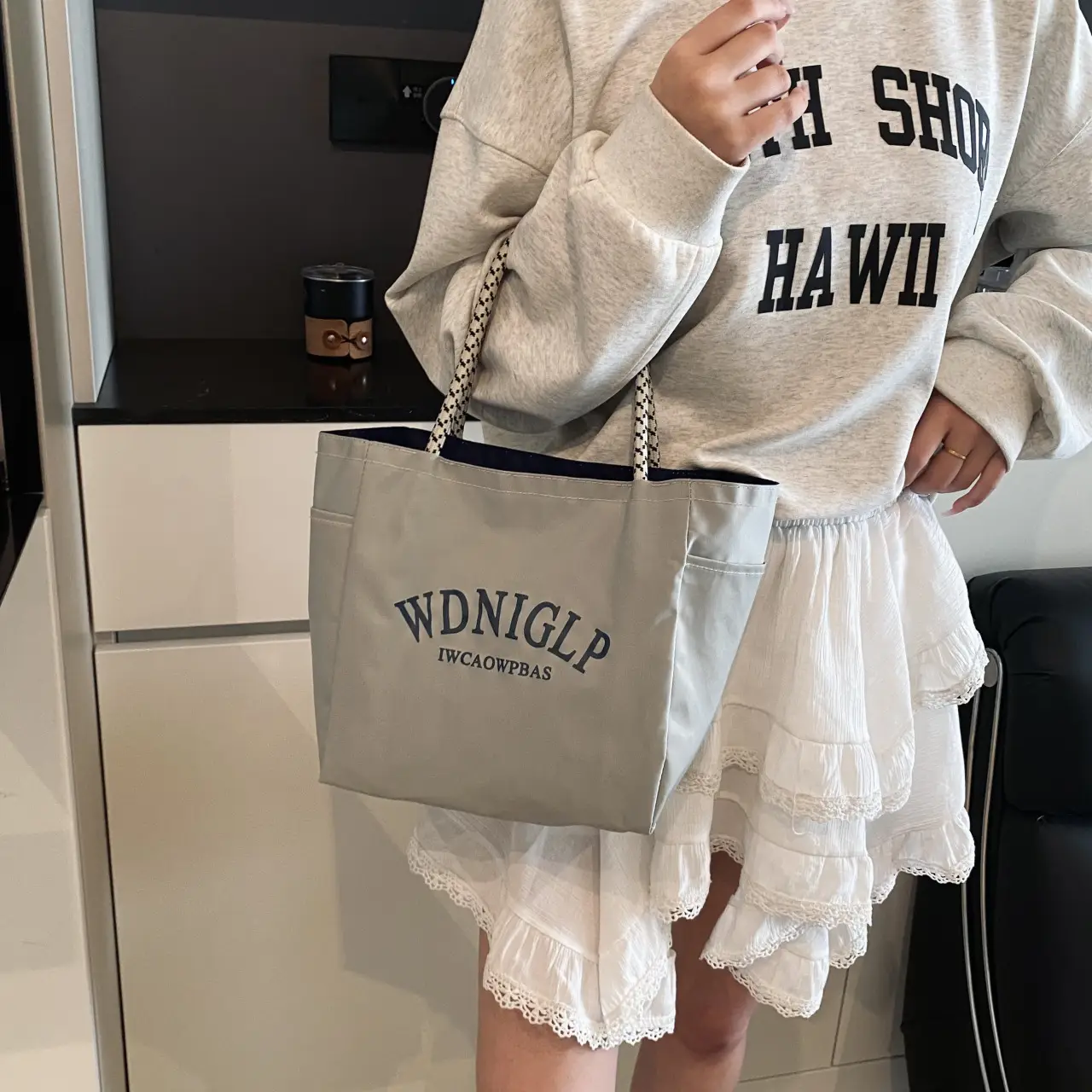 Cross-Border Solid Color Women's Tote Bag with Letter Print, Versatile Shopping Bag, Large Capacity Shoulder Handbag