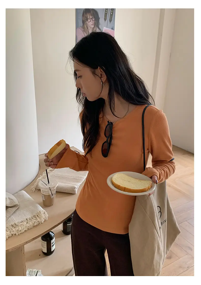 Huang Zheng Basic Embroidered Brushed T-Shirt for Women, Winter Korean Style, Elastic Slim Fit, Slimming Inner Layer Base Shirt 530867 — feature 6