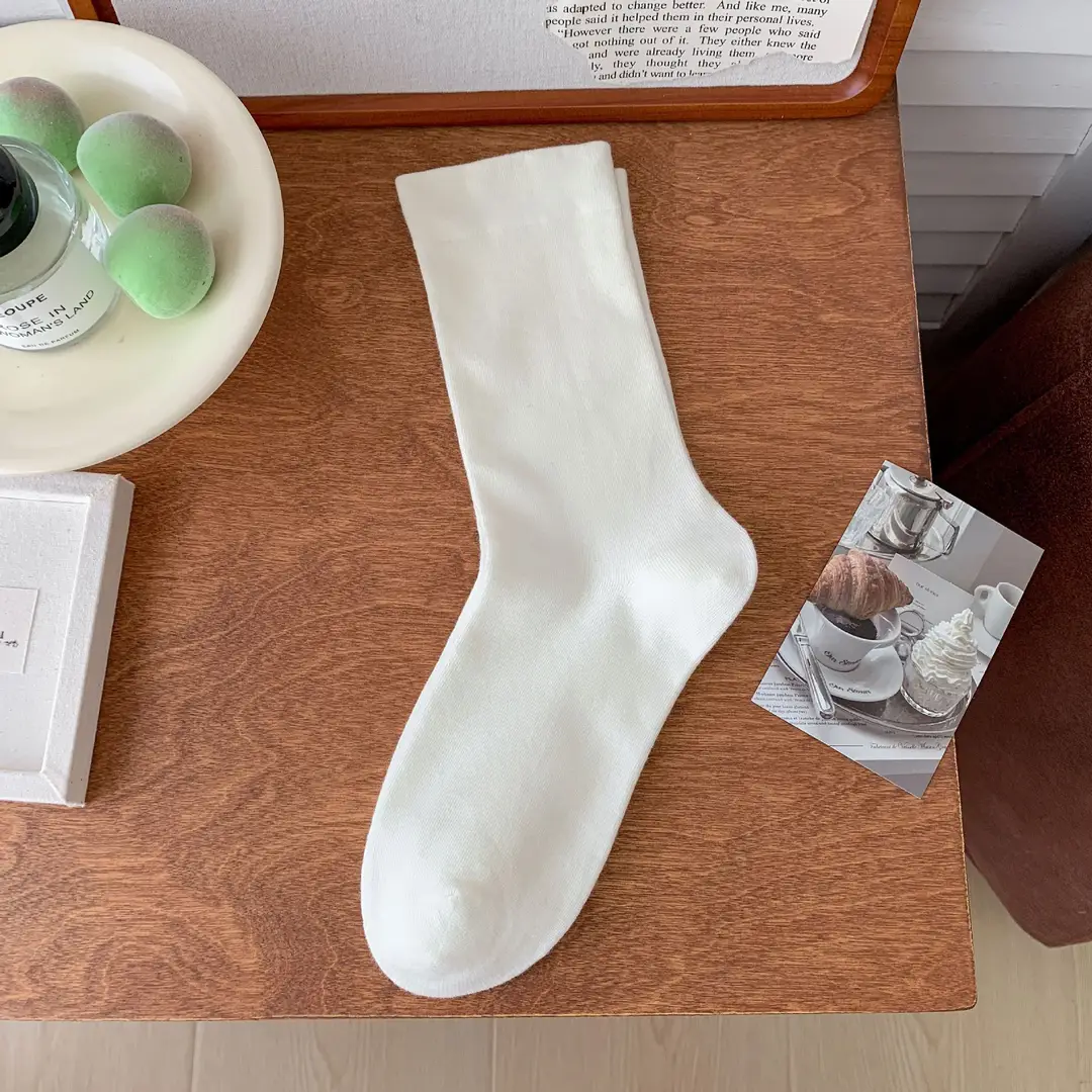 100% Pure Cotton White Socks for Women, Autumn and Winter Mid-Calf Socks, Odor-Resistant Slouch Socks, Seamless Maternity Long Socks, All-Cotton Antibacterial