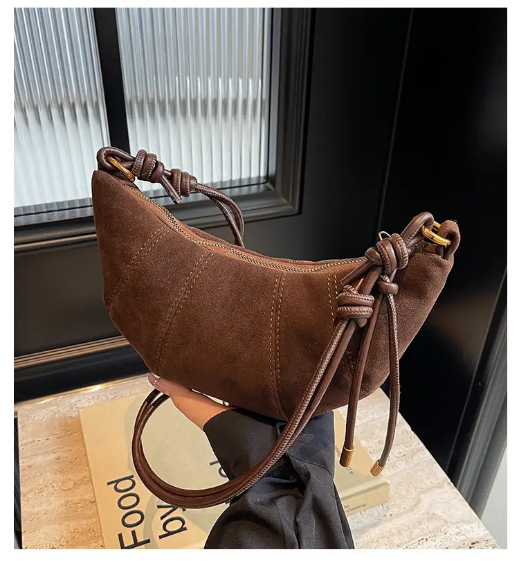 Fashionable Crossbody Bag for Women, Versatile Dumpling Bag, 2025 New Retro Matte Leather Internet Celebrity Hot-Selling Women's Shoulder Bag — feature 1