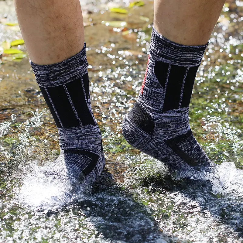 Water-Resistant Trail Socks for Men, Breathable, Waterproof, Sand-Proof, Wear-Resistant, Sports Outdoor Socks, Running and Hiking Socks, Sweat-Absorbing