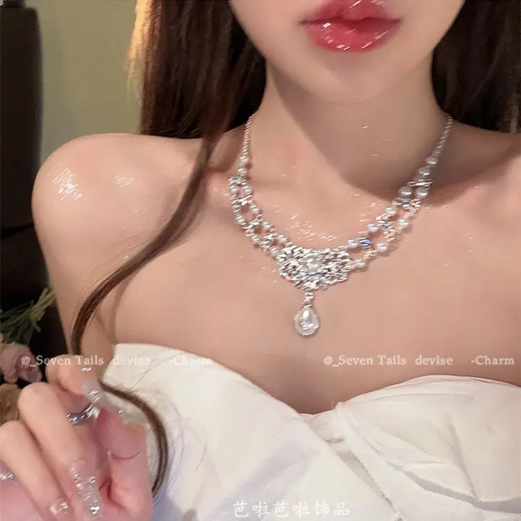 Wedding Necklace Korean Retro Palace Hepburn Style Pearl Rhinestone Short Bridal Wedding Dress Clavicle Chain for Women Cross-Border — feature 2