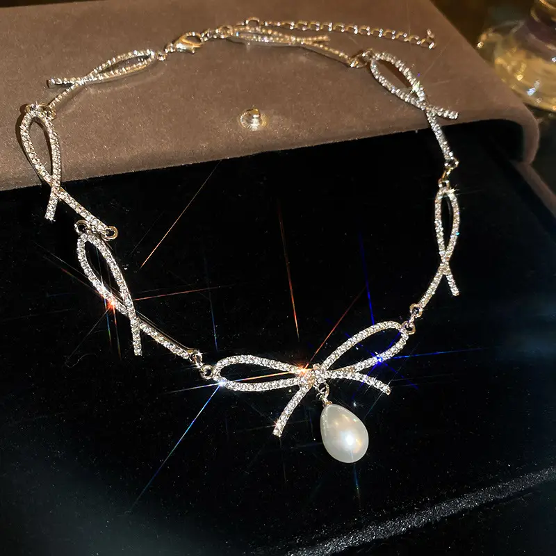 Wedding Necklace Korean Retro Palace Hepburn Style Pearl Rhinestone Short Bridal Wedding Dress Clavicle Chain for Women Cross-Border — feature 9