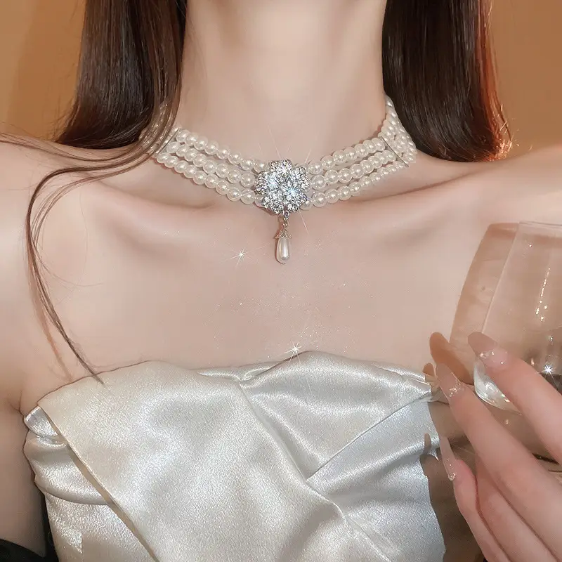 Wedding Necklace Korean Retro Palace Hepburn Style Pearl Rhinestone Short Bridal Wedding Dress Clavicle Chain for Women Cross-Border