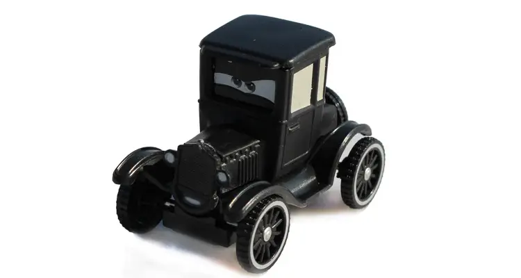 Cars: Lightning Mcqueen, Road Runner, and Sally Collectible Toy Cars from the Movie Cars