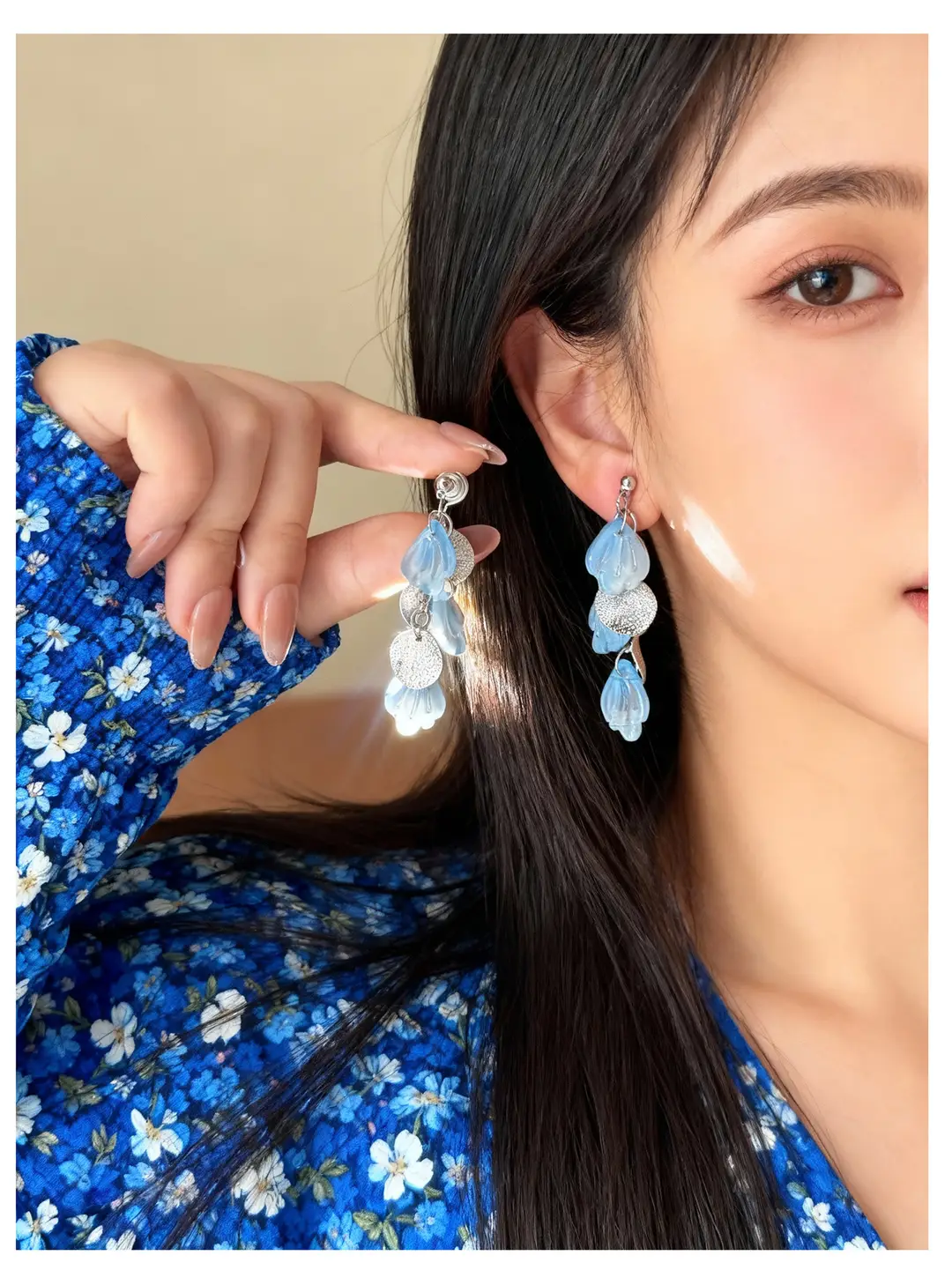 Fresh Light Blue Petal Mosquito Coil Ear Clips Without Ear Piercings, Gentle Summer Vacation Ear Hooks, Fairy Sequin Tassel Earrings — feature 5