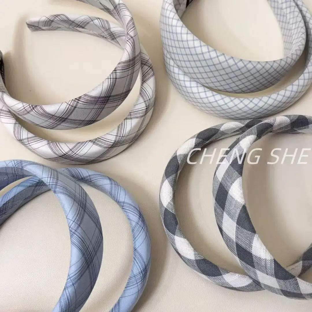 2026 Spring/Summer New Wide-Brimmed Headband Fresh Plaid Hairband for Girls College Style High-Top Headband Hair Accessory — feature 3
