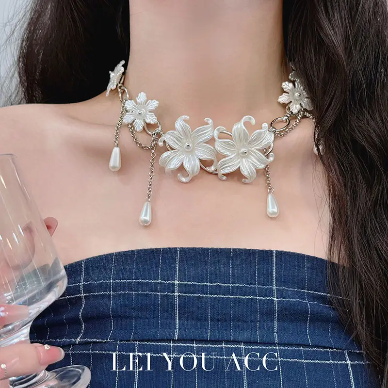 French-Style Vintage Pearl Multi-Layered Necklace, Niche Fashion Design, High-End Exquisite Light Luxury Tassel Multi-Layer Necklace