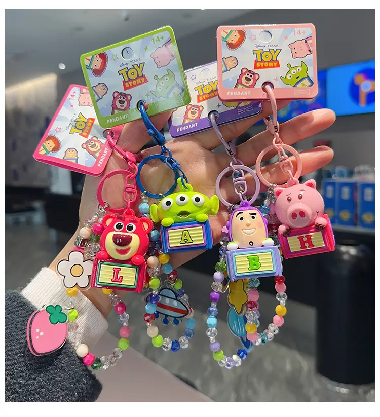 New Cartoon Merchandise Genuine Toy Story Hamm and Buzz Lightyear Dirt-Resistant Plush Keychain Bag Pendant — feature 2