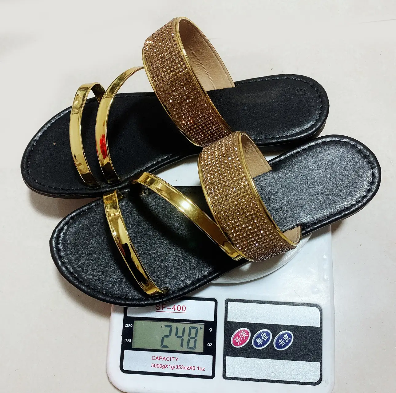 Cross-Border Slippers That Can Be Worn Outside, Large Size Rhinestone Sandals for Women, Fashionable Rhinestone Outdoor Summer Casual Sandals for Men — feature 4
